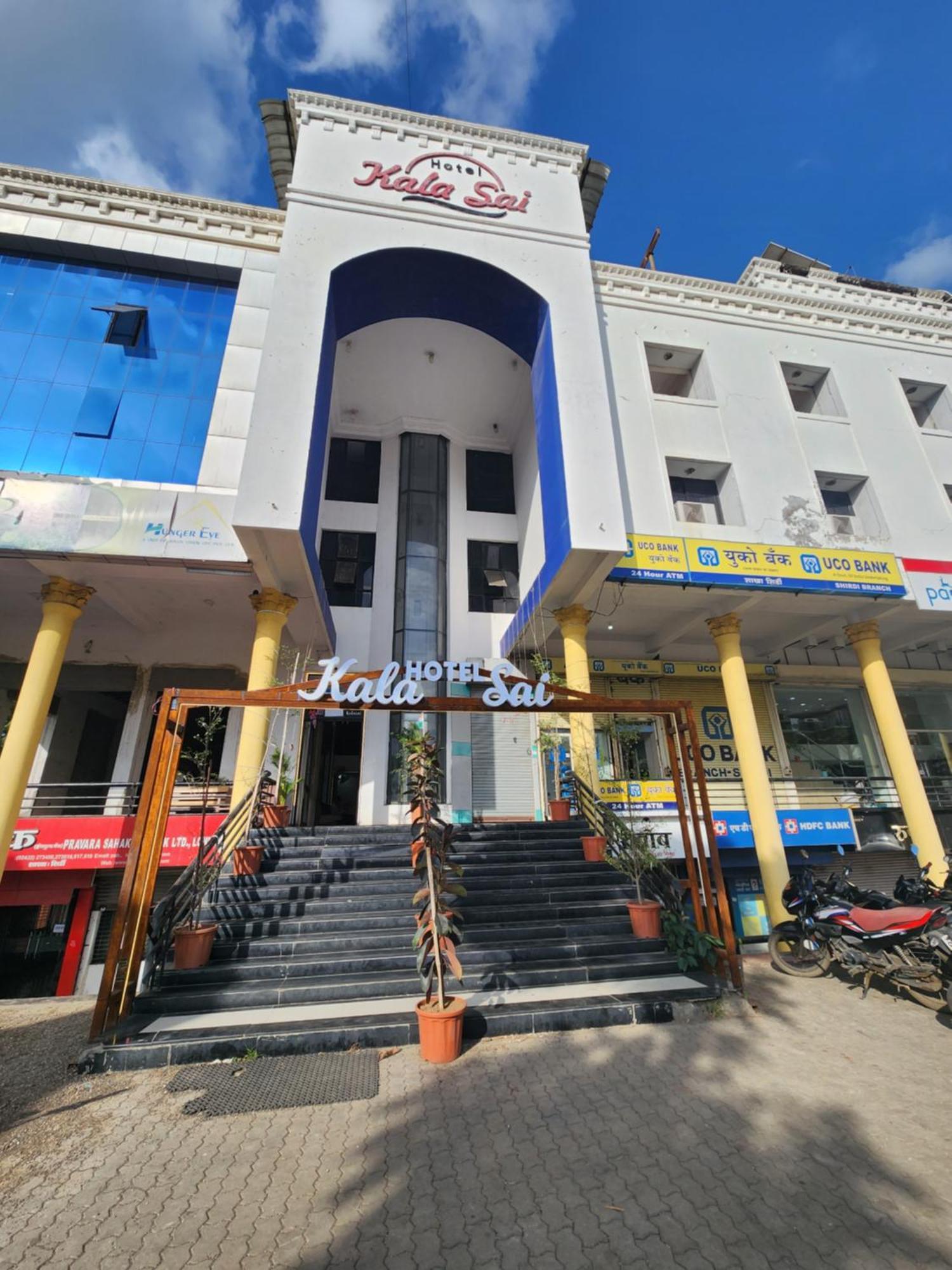 卡拉塞酒店 舍地 外观 照片